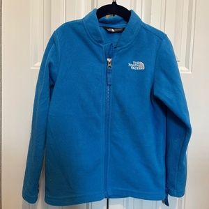 Boy’s The North Face sweater